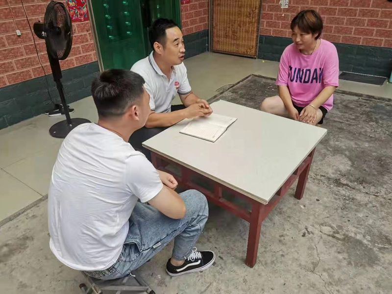 博農乳業(yè)黨支部扎實開展“入戶訪民情、我來辦實事”活動